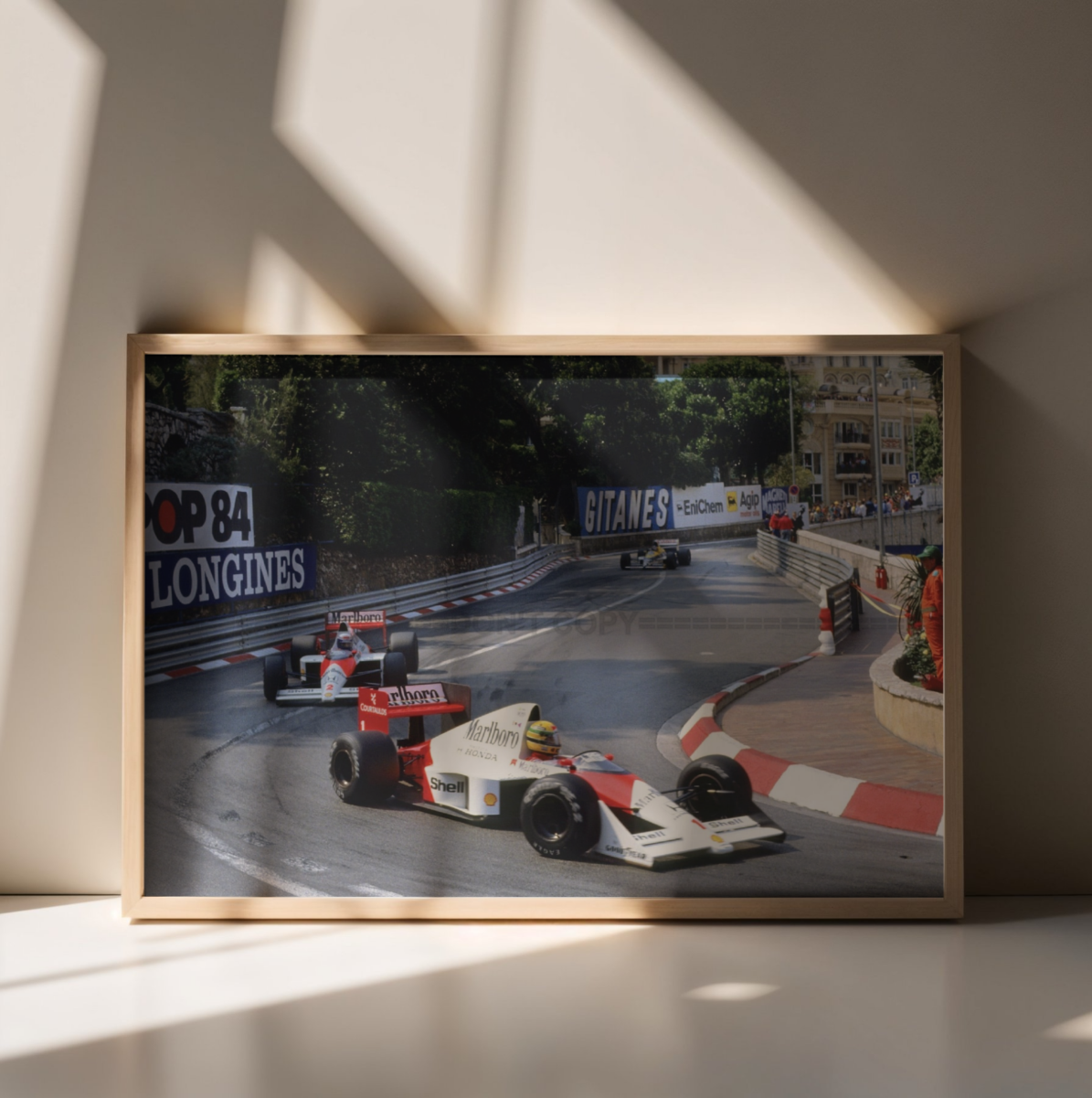 Photo Ayrton Senna devant Alain Prost – GP de Monaco 1989 – Virage Loews – 15×20