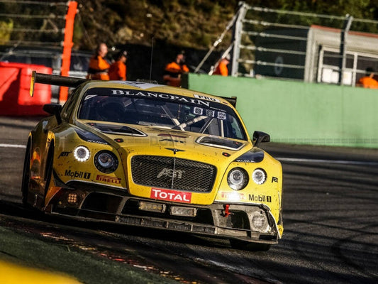 Photo Bentley Continental GT3 - Couleur - 15x20