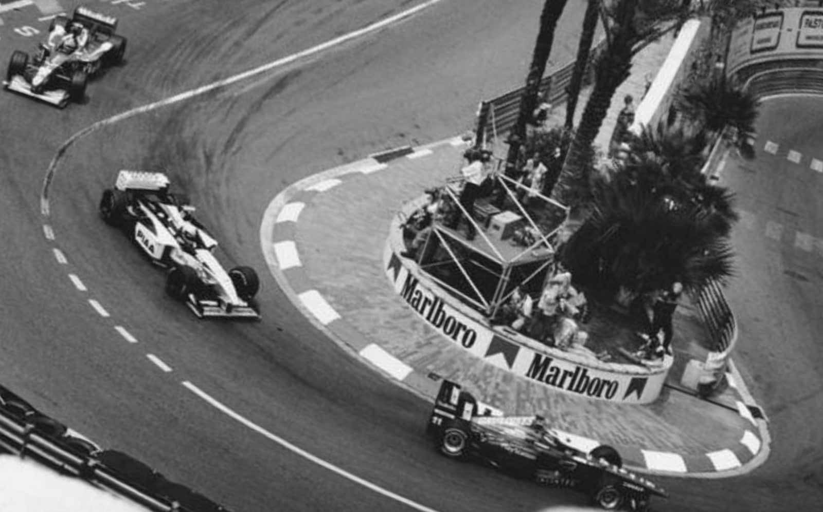 Photo Formule 1 – Grand Prix de Monaco 1997 – Virage Épingle du Fairmont – 15x20