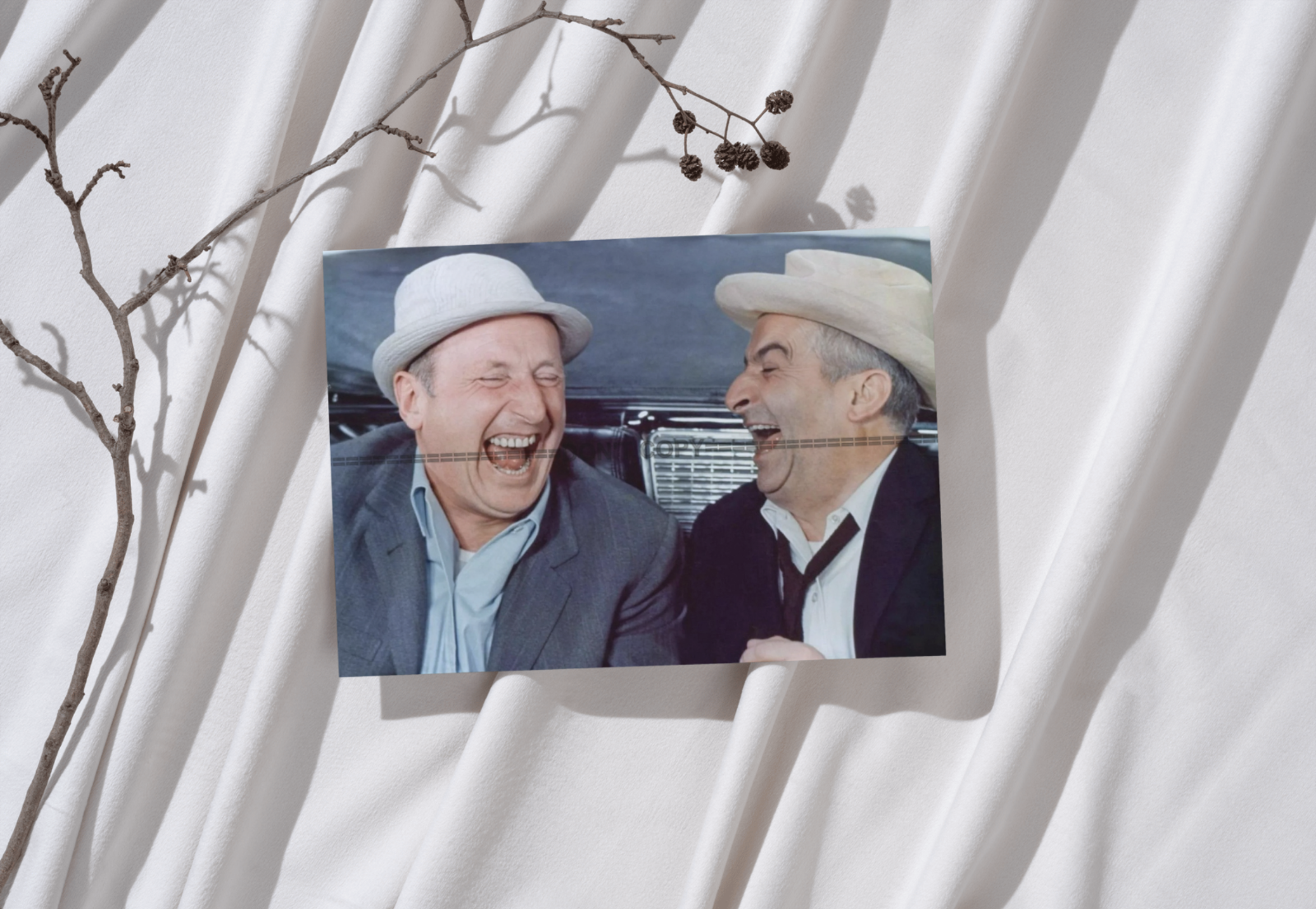 Photo Louis de Funès & Bourvil – Le Corniaud (1965) – Scène Culte Cinéma – 15×20