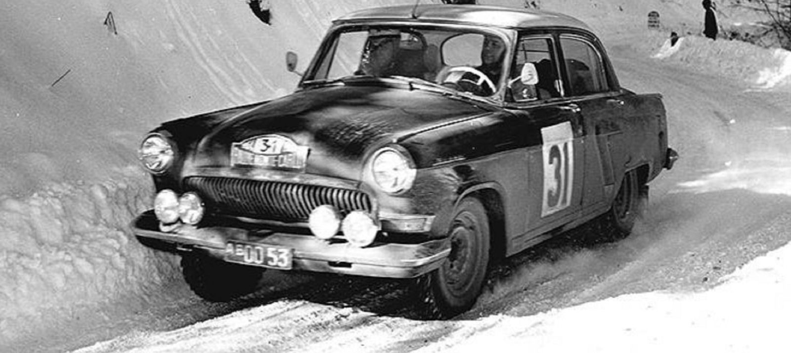 Photo GAZ-21 Volga (ГАЗ-21 Волга) Neige – Rallye Monte-Carlo 1964 – URSS – 15×20