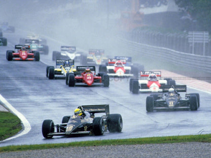 Photo Encadrée Ayrton Senna – Estoril (1985) – Premiere Victoire F1 – 15×20
