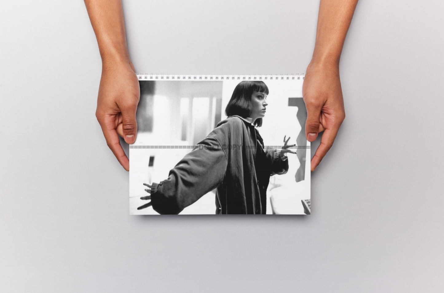 Photo Uma Thurman – Pulp Fiction (1994) – Portrait Cinéma Noir & Blanc – 15×20