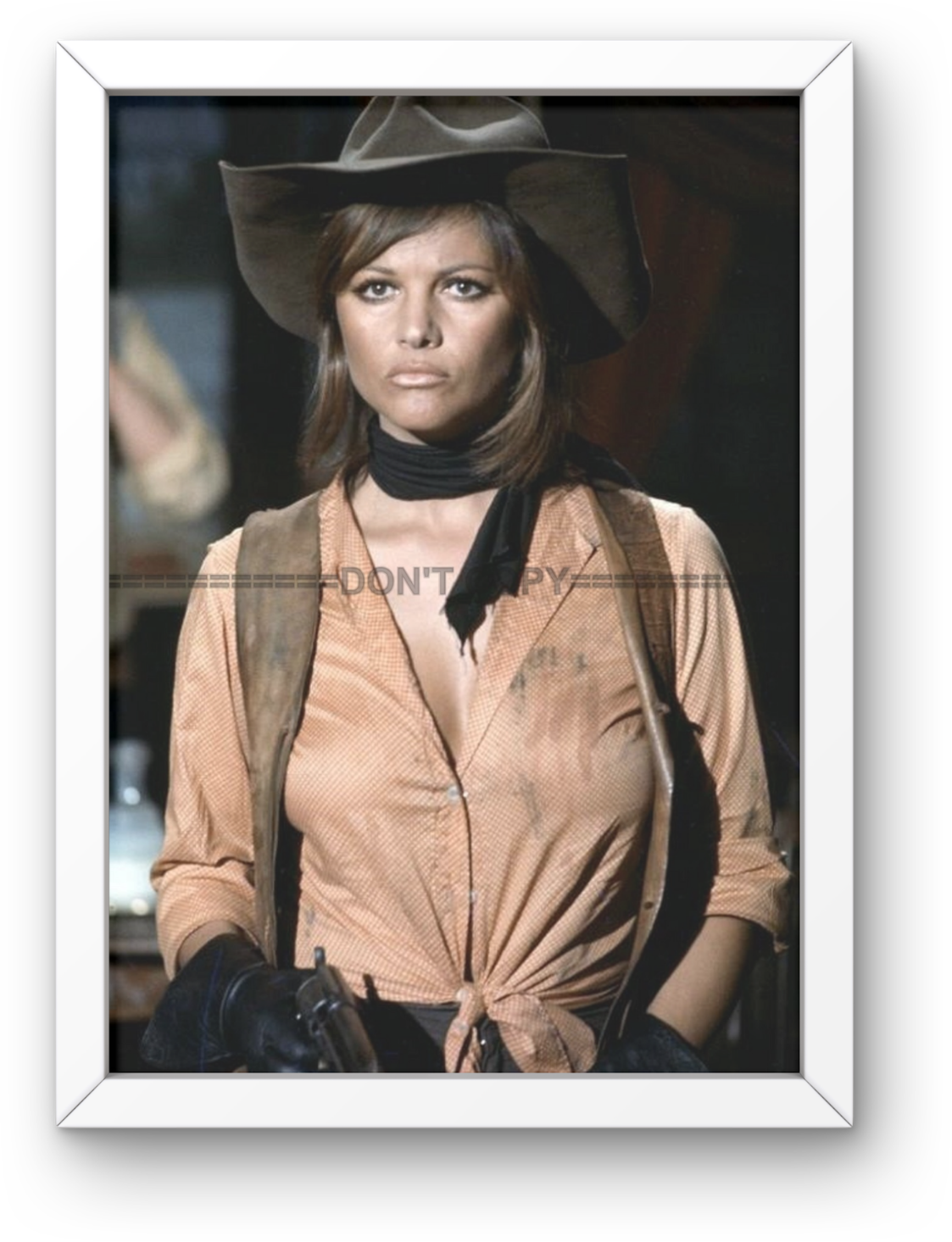 Photo Encadrée Claudia Cardinale - Les Pétroleuses (1971) - (Cadre Bois) - 15x20