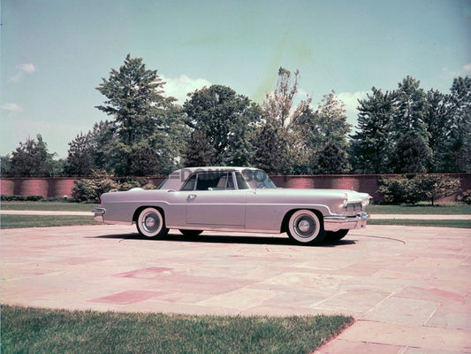 Photo Lincoln Continental Mark II 1956