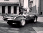 Photo Steve McQueen au volant de sa Jaguar XKSS à Los Angeles en 1963 - 15x20