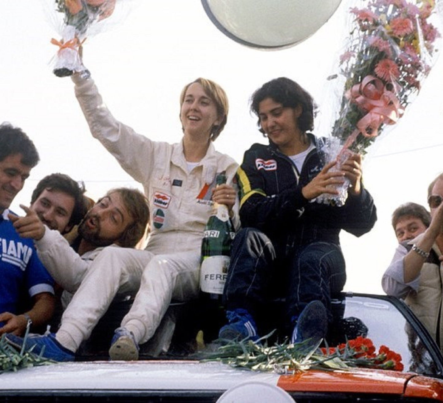 Photo Michèle Mouton & Fabrizia Pons – Audi Quattro Rallye San Remo 1981 - 15x20
