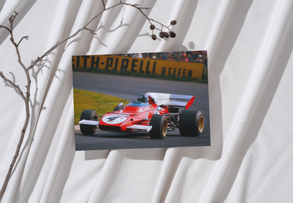 Photo Jacky Ickx – Grand Prix d’Allemagne (1972) – Ferrari n°4 en action – 15×20