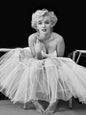 Photo Marilyn Monroe - Session iconique « Ballerina Sitting » en 1954 - 15x20