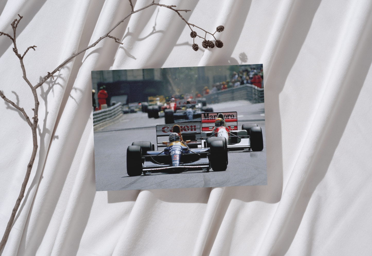 Photo Nigel Mansell devant Ayrton Senna et Alain Prost –  F1 Années 1980 – 15×20