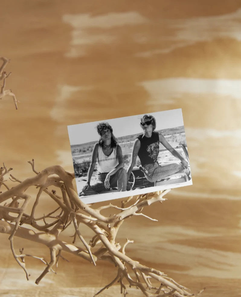Photo Thelma et Louise (1991) – Scène Route Culte Cinéma – Noir & Blanc – 15×20