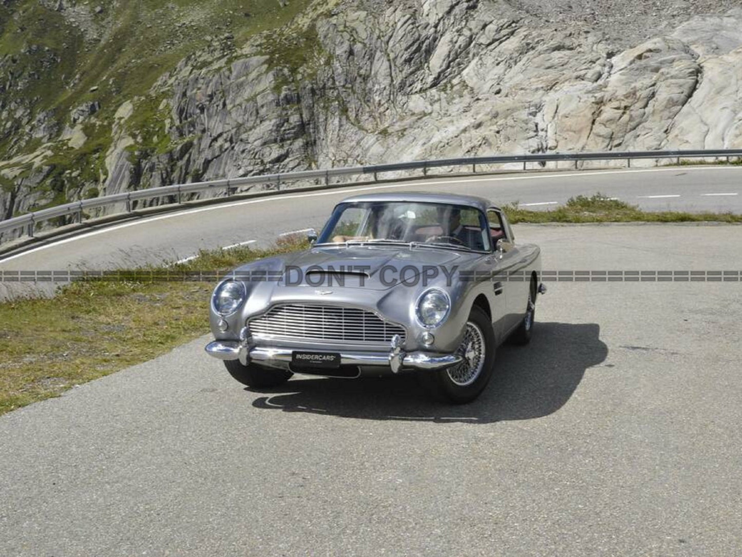 Photo Aston Martin DB4 - Adrian Sutil dans le Col de la Furka, Suisse