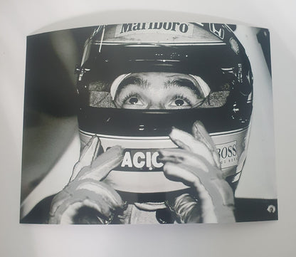 Photo Ayrton Senna – The Eyes – Regard sous le casque – Photo iconique – 15×20