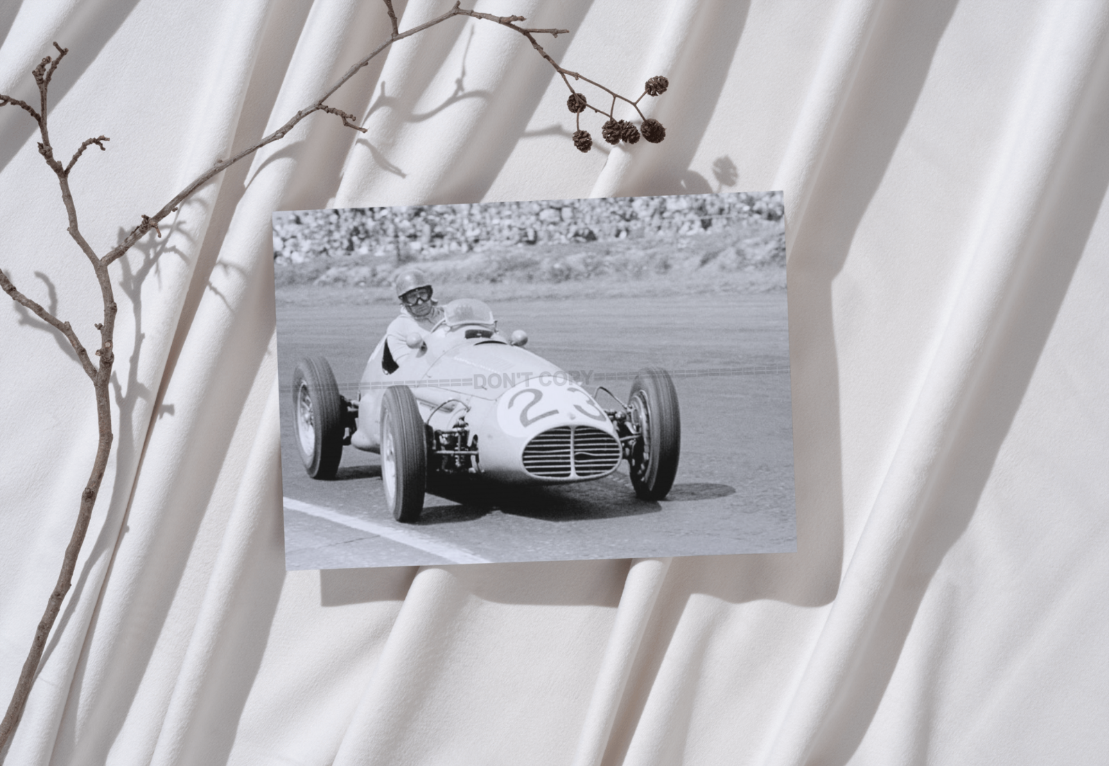 Photo Juan Manuel Fangio – Icône GP Formule 1 – Saison 1953 – Monoplace – 15×20