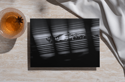 Photo Lewis Hamilton – Mercedes F1 - Paul Ricard Mistral – Haute Vitesse – 15×20