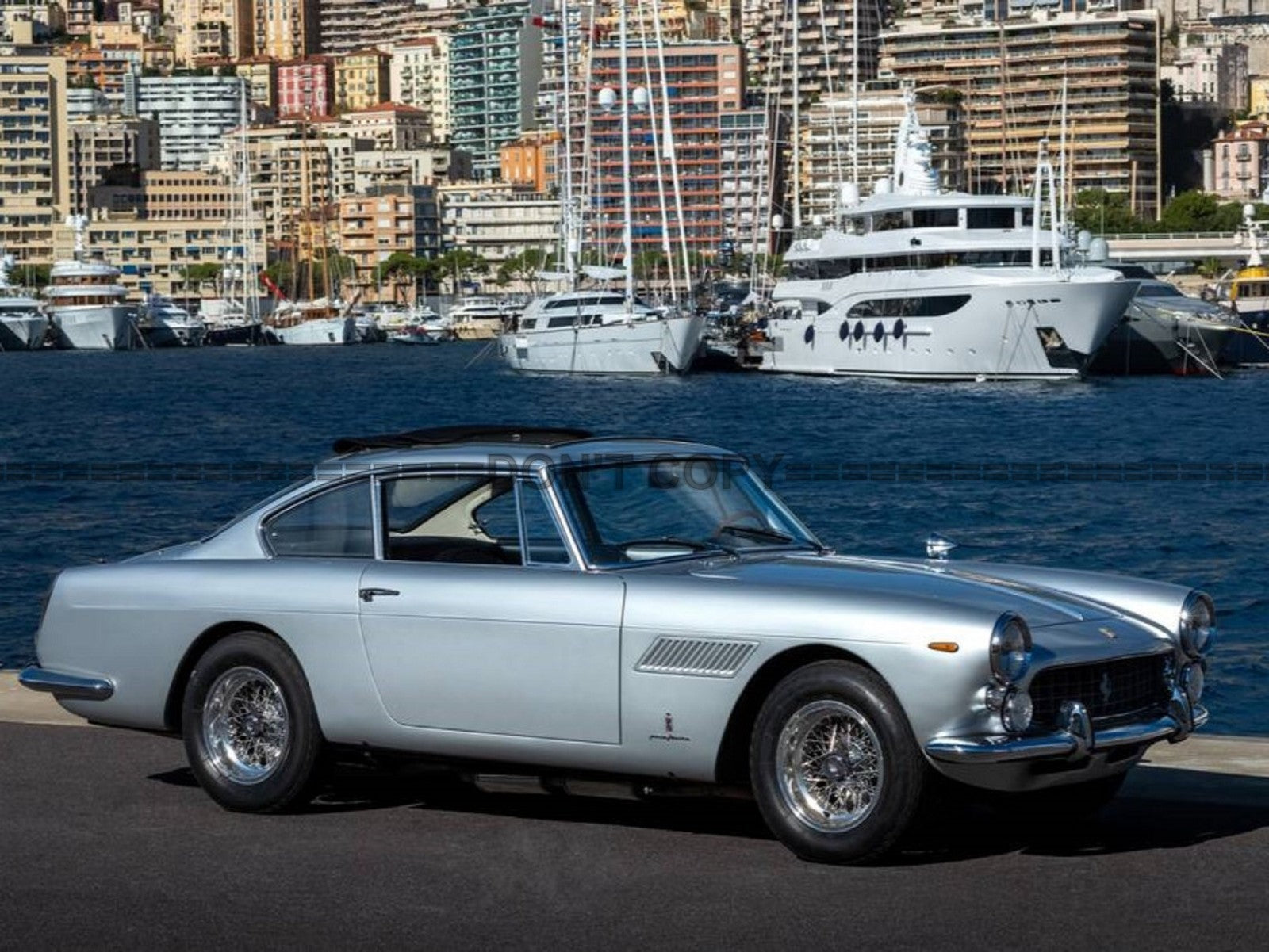 Photo Ferrari 250 GTE - Monaco