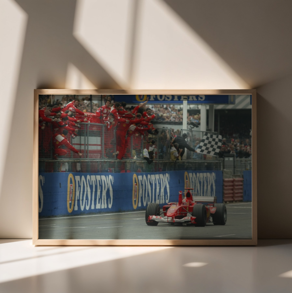 Photo Michael Schumacher – GP Formule 1 - Victoire à Silverstone (2004) – 15x20