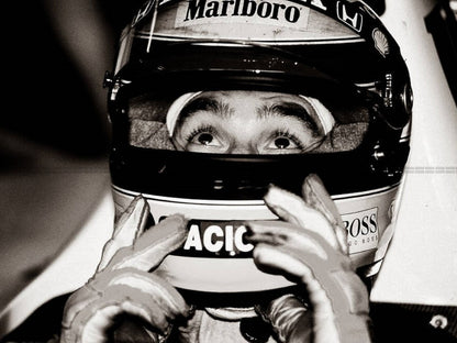 Photo Encadrée Ayrton Senna – The Eyes – Regard sous le casque – 15×20