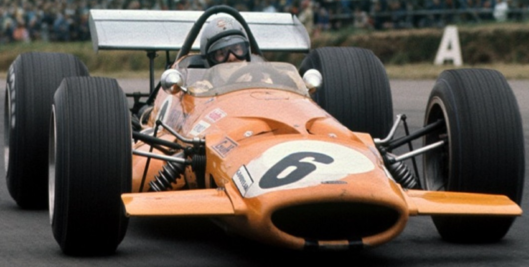 Photo Bruce McLaren – McLaren M7C – Monoplace Formule 1 Grand Prix 1969 – 15×20