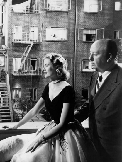 Photo Grace Kelly – Fenêtre sur cour (1954) – Scène Cinéma A. Hitchcock – 15×20