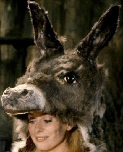 Photo Catherine Deneuve – Peau d’Âne (1970) – Conte Cinéma Fantaisie – 15×20