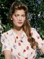 Photo Laetitia Casta - Tournage mini-série "La Bicyclette bleue" (2000) - 15x20