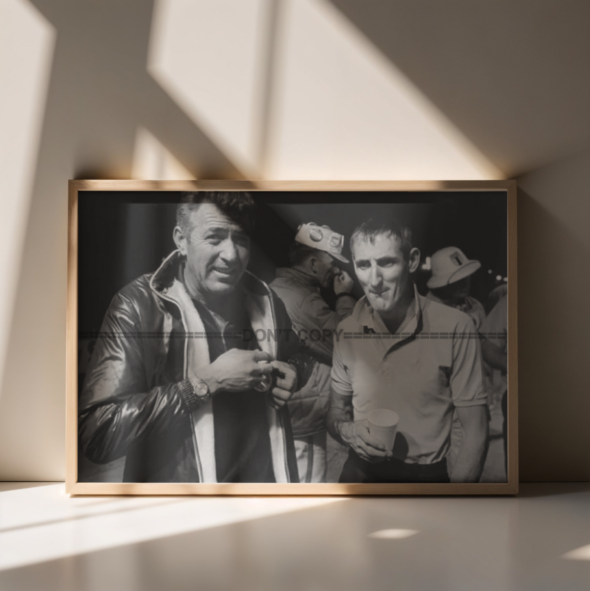 Photo Carroll Shelby et Ken Miles – Portrait Légendes Motorsport – 1960s – 15×20