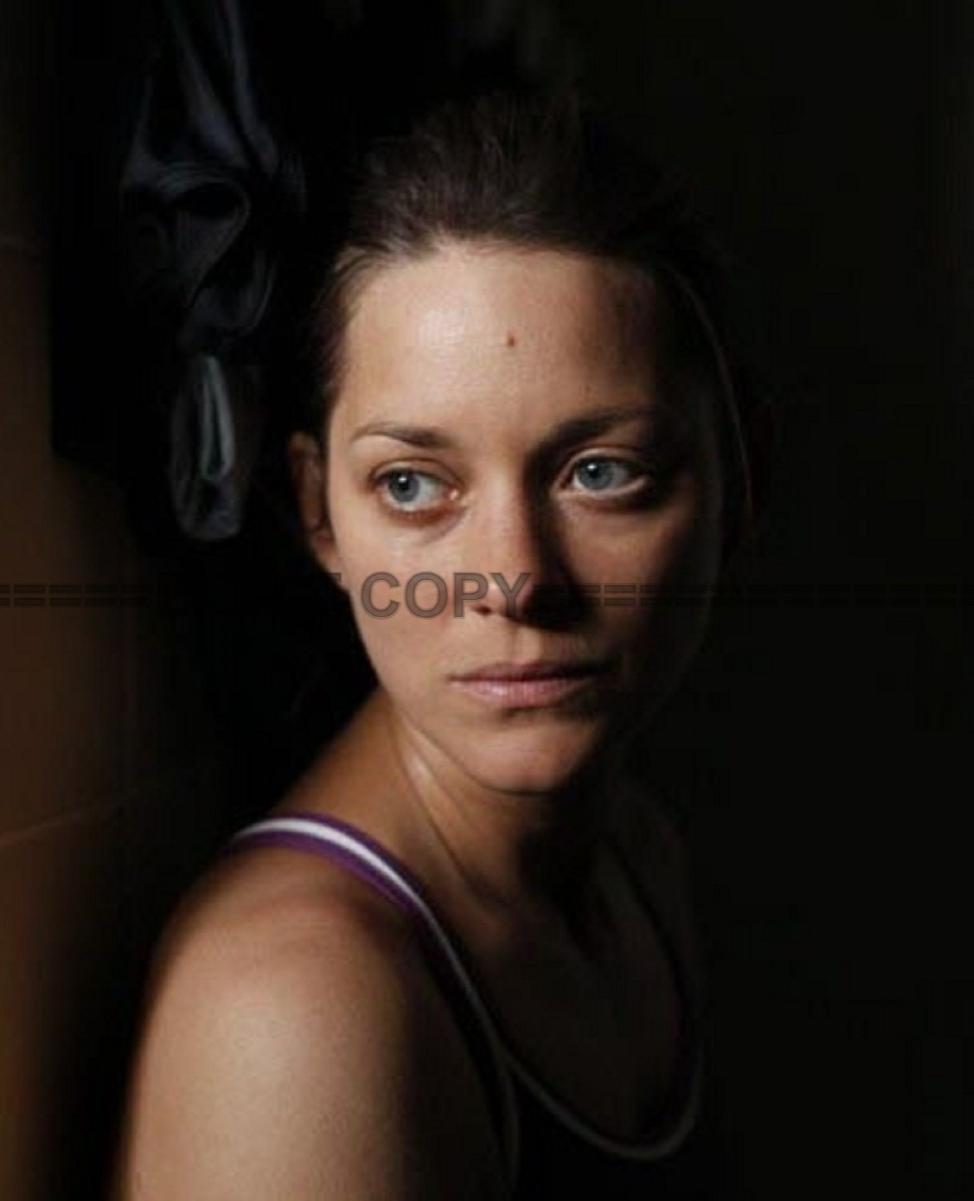 Photo Marion Cotillard – De rouille et d’os (2012) – Portrait Cinéma – 15×20