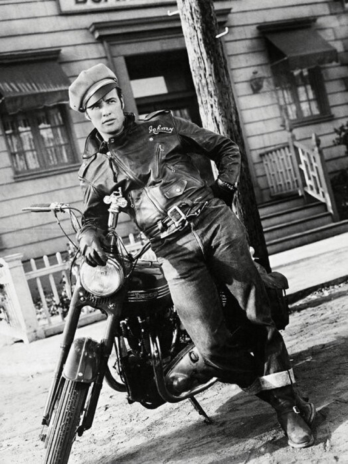 Photo Marlon Brando - L'Équipée sauvage (1953) - Noir et blanc - 15x20