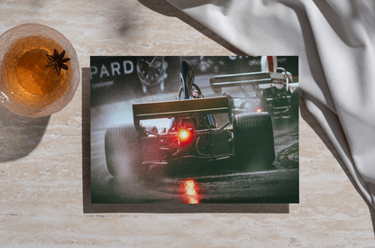 Photo Formule 1 – GP de Monaco – Course sous la pluie – Nuit & reflets – 15×20