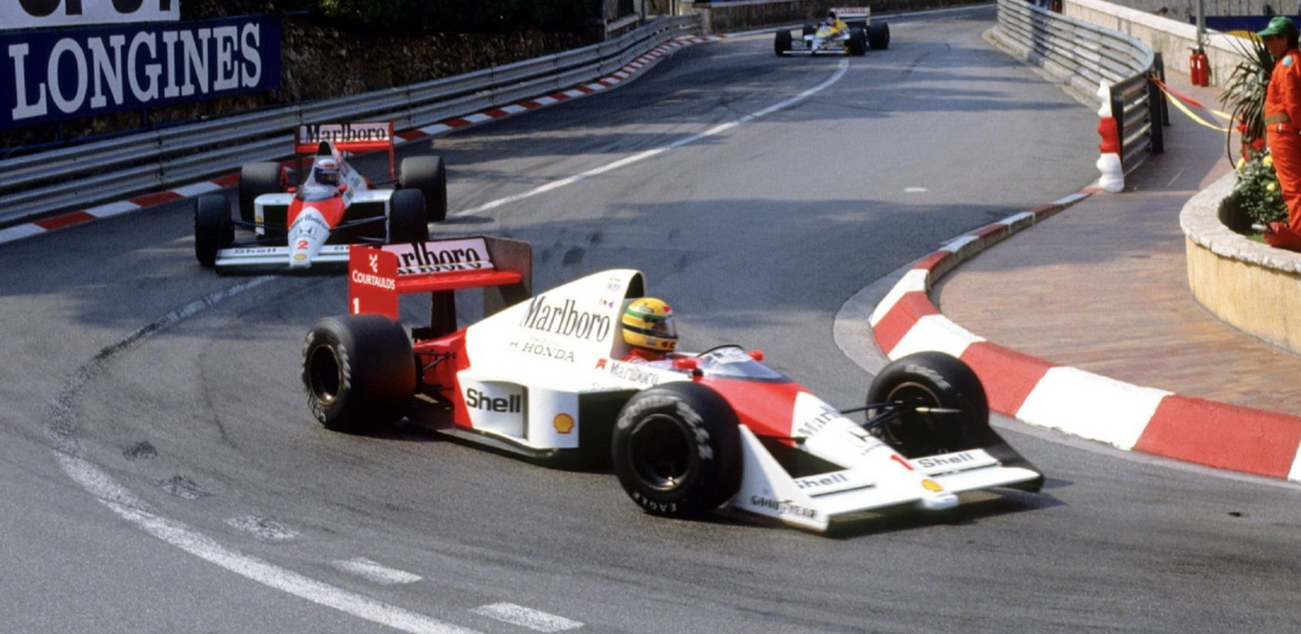Photo Ayrton Senna devant Alain Prost – GP de Monaco 1989 – Virage Loews – 15×20