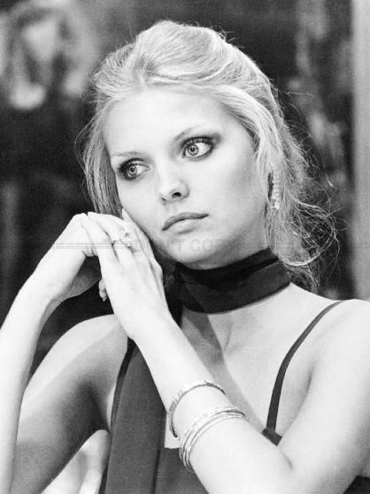 Photo Michelle Pfeiffer - Charlie Chan and the Curse of the Dragon Queen - 15x20