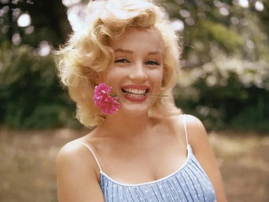 Photo Marilyn Monroe par Sam Shaw - Connecticut, 1957 - Couleur - 15x20