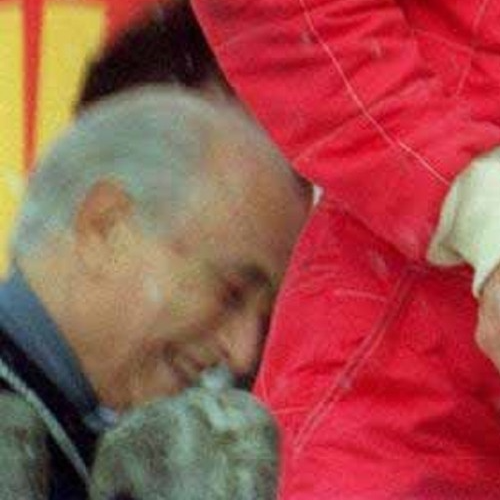Photo Ayrton Senna – Champagne sur le Podium, Hommage Juan Manuel Fangio – 15×20