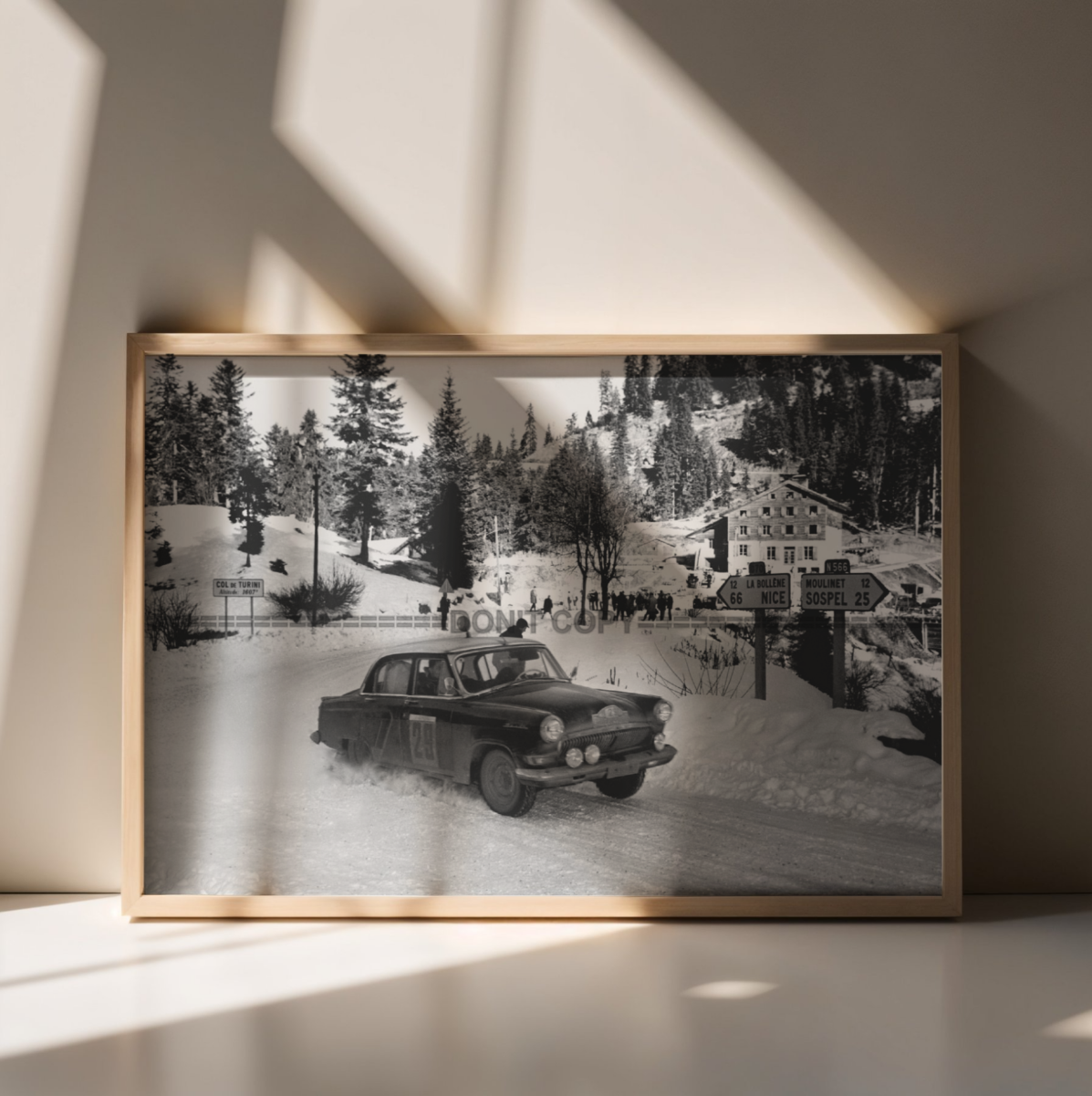 Photo GAZ-21 Volga (ГАЗ-21 Волга) URSS – Rallye Monte-Carlo 1964 – Neige – 15×20