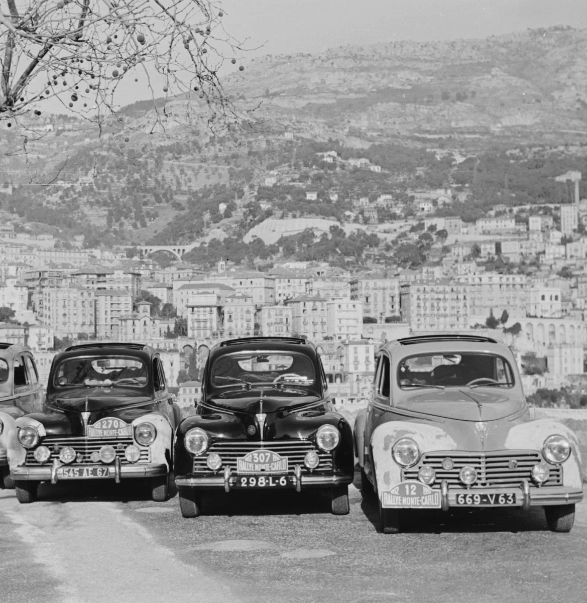 Photo Peugeot 203 – Rallye Monte-Carlo (1952) – Automobile Historique – 15×20