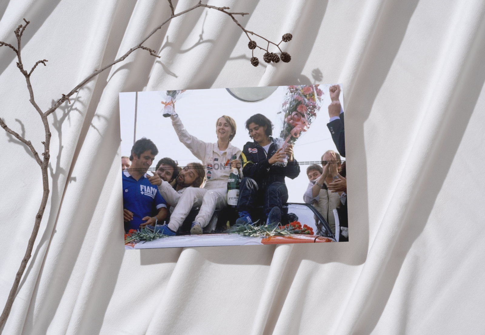 Photo Michèle Mouton & Fabrizia Pons – Audi Quattro Rallye San Remo 1981 - 15x20