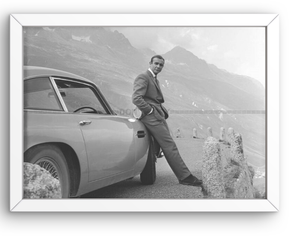 Photo Encadrée Sean Connery - Aston Martin DB5 - Goldfinger 1964 - Cadre - 15×20