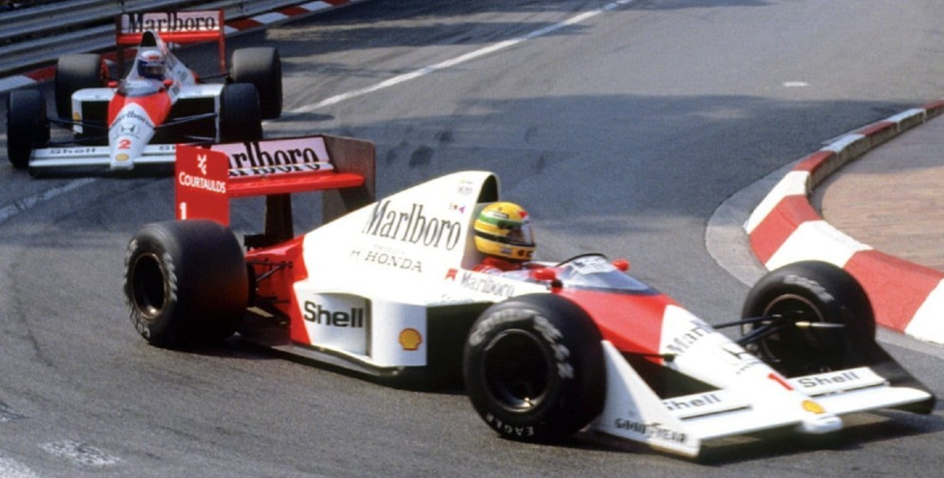 Photo Ayrton Senna devant Alain Prost – GP de Monaco 1989 – Virage Loews – 15×20