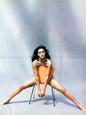 Photo Monica Bellucci sublime pour un magazine de mode masculin en 1999 - 15x20
