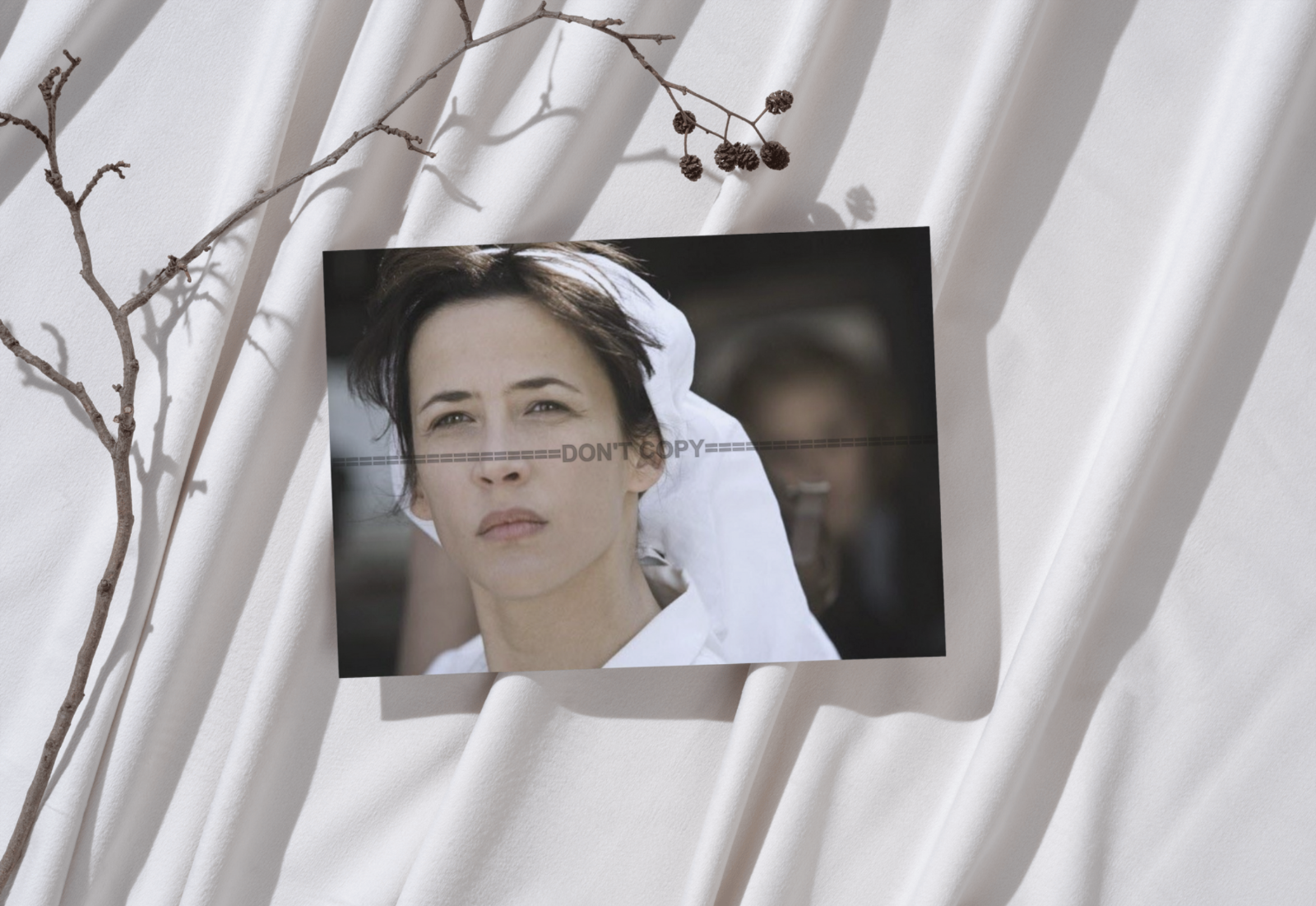 Photo Sophie Marceau – Les Femmes de l’ombre (2008) – Portrait Cinéma – 15×20