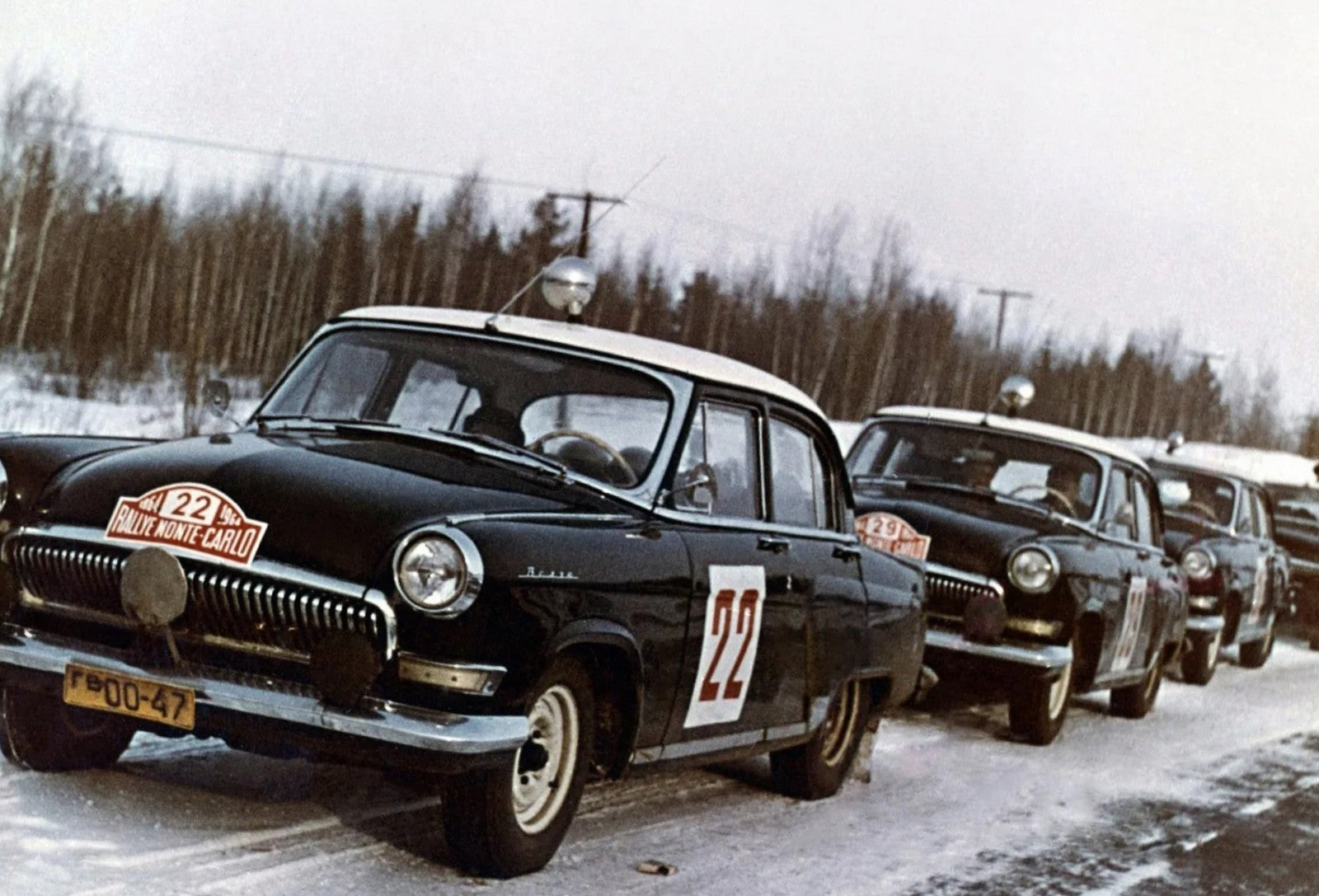 Photo Suchkov, Shchavelev – GAZ-21 Volga – Rallye Monte-Carlo Hiver 1964 – 15x20