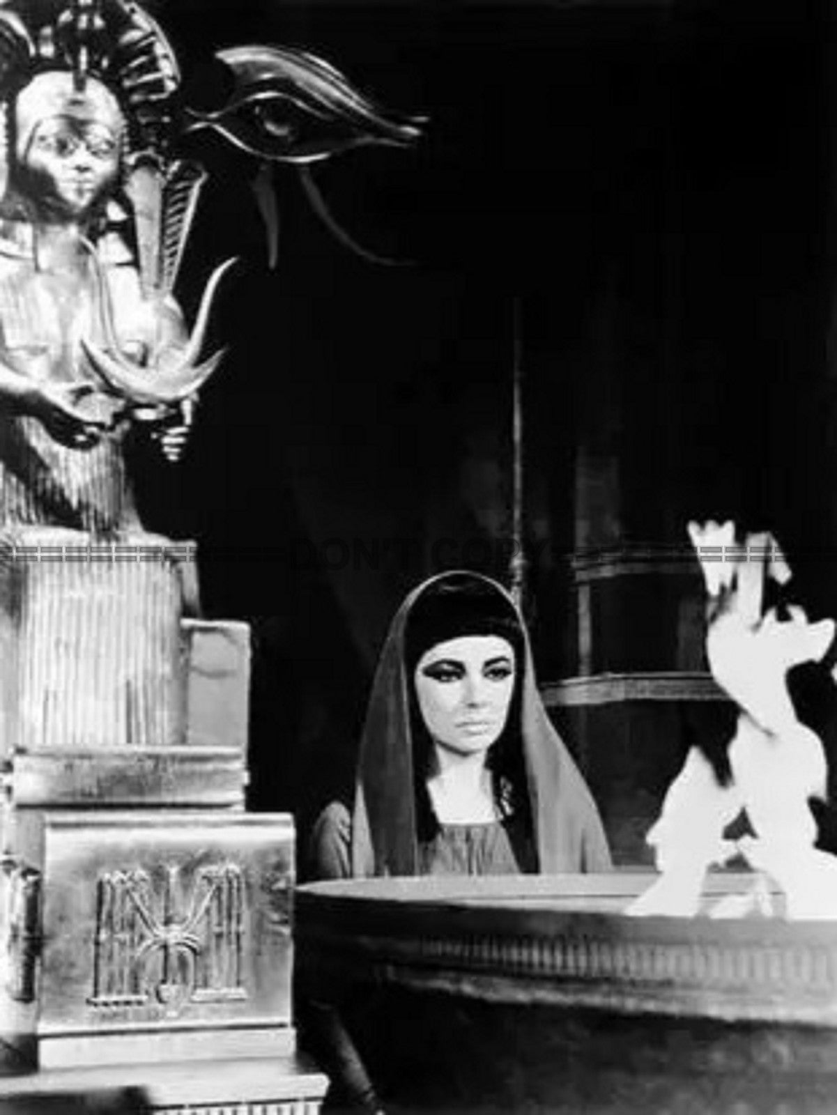 Photo Elizabeth Taylor - Cléopâtre 1963