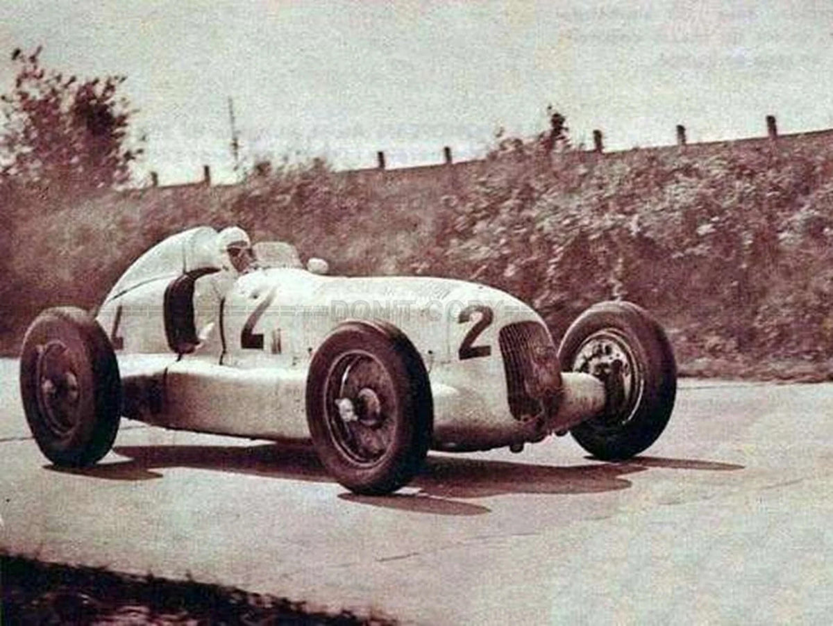 Photo Rudolf Caracciola - Mercedes-Benz W25 - GP Linas-Montlhéry, 1935 - 15 x 20