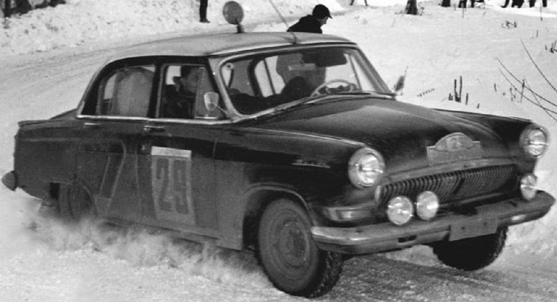 Photo GAZ-21 Volga (ГАЗ-21 Волга) URSS – Rallye Monte-Carlo 1964 – Neige – 15×20