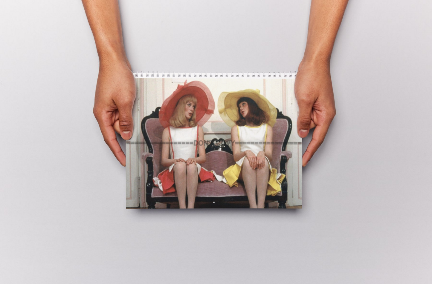 Photo Catherine Deneuve & F. Dorléac – Les Demoiselles de Rochefort 1967 – 15×20