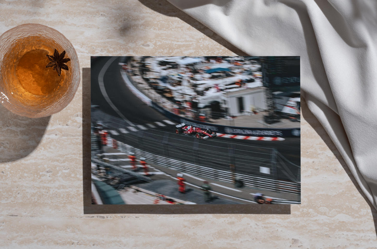 Photo Charles Leclerc – Ferrari F1 – GP de Monaco – Course du dimanche – 15x20