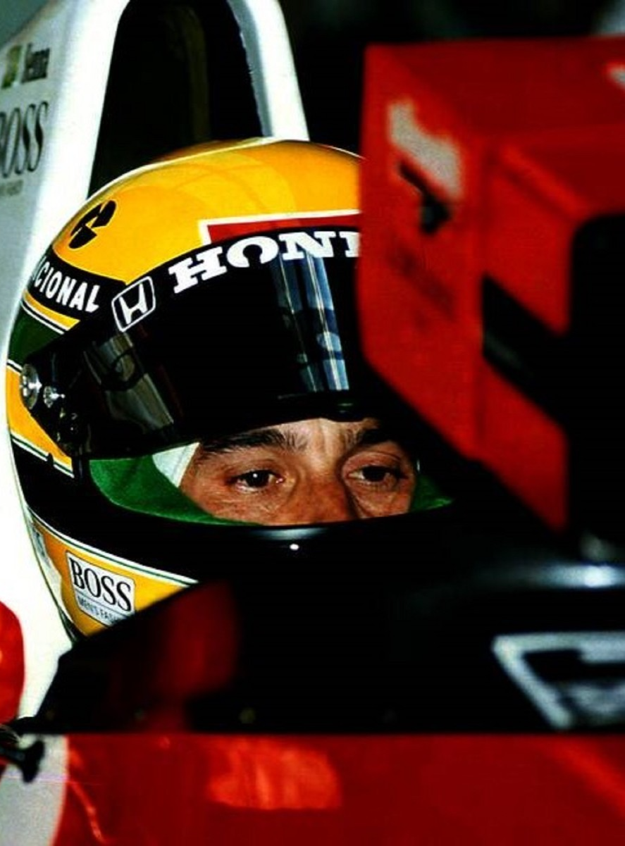 Photo Ayrton Senna lors des qualifications de Formule 1 - McLaren Honda – 15×20
