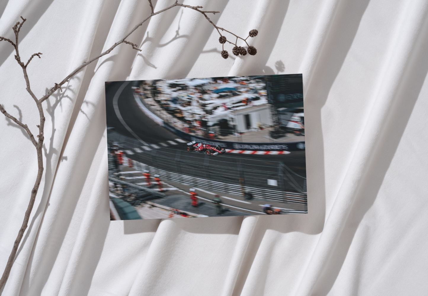 Photo Charles Leclerc – Ferrari F1 – GP de Monaco – Course du dimanche – 15x20