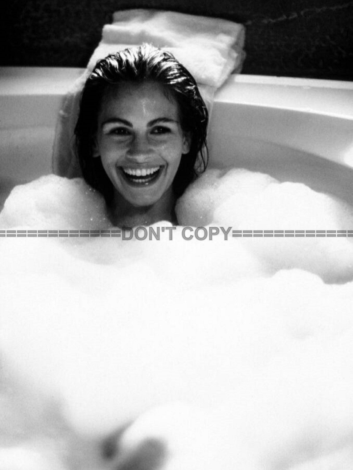 Photo Julia Roberts dans Pretty Woman - la scène culte de la baignoire